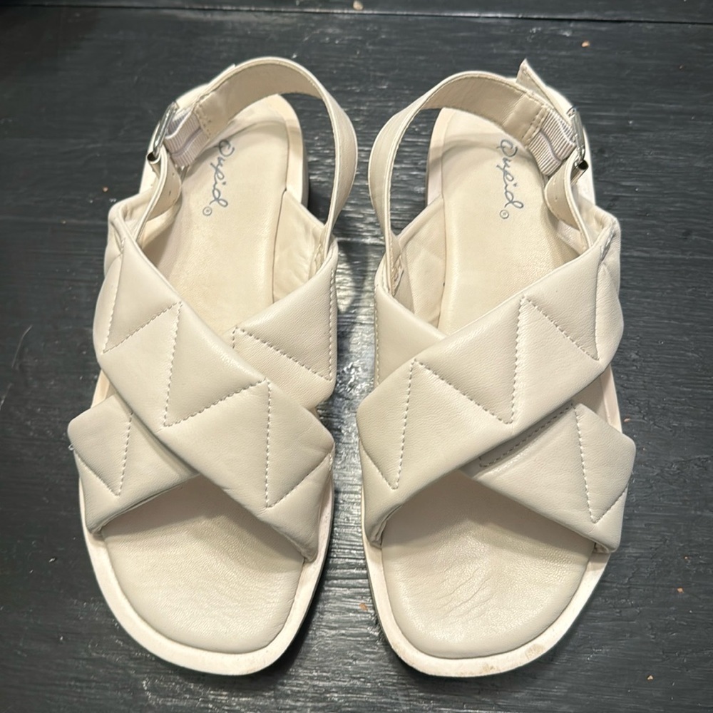 Qupid sandals